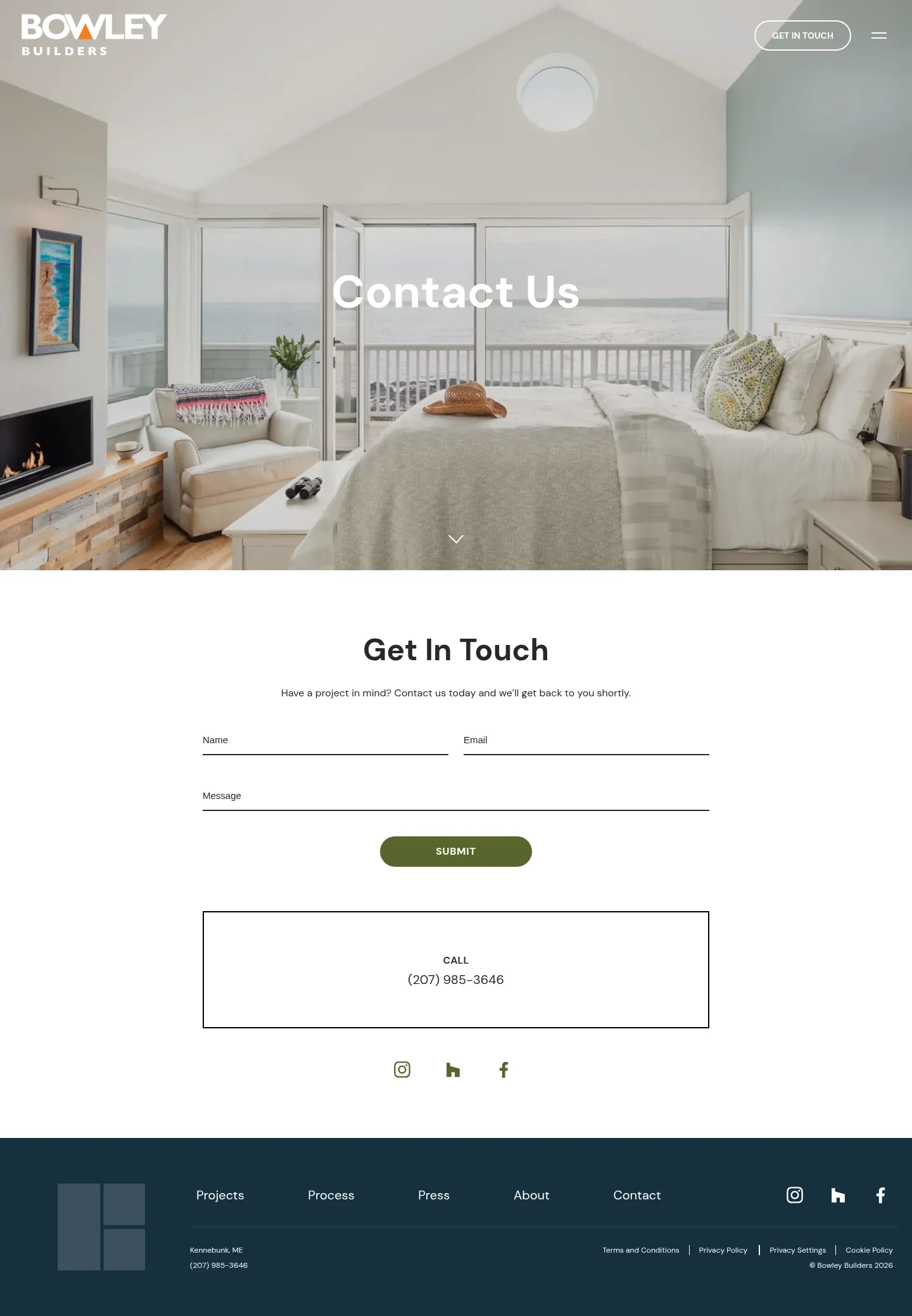 Screenshot of Bowley Builders at desktop width