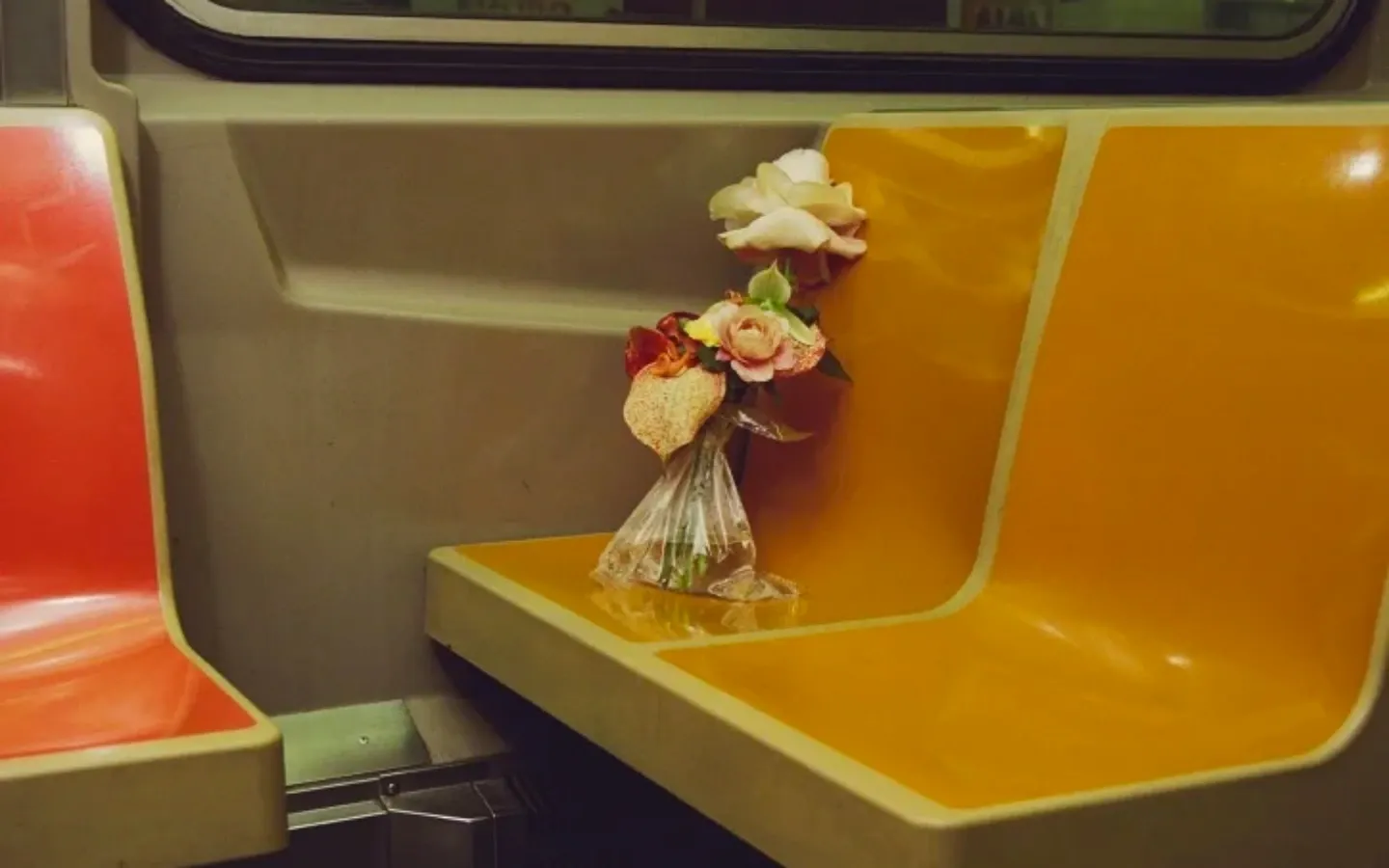 Screenshot of Brrch Floral at desktop width